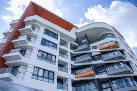 LA CASA APARTMENTS